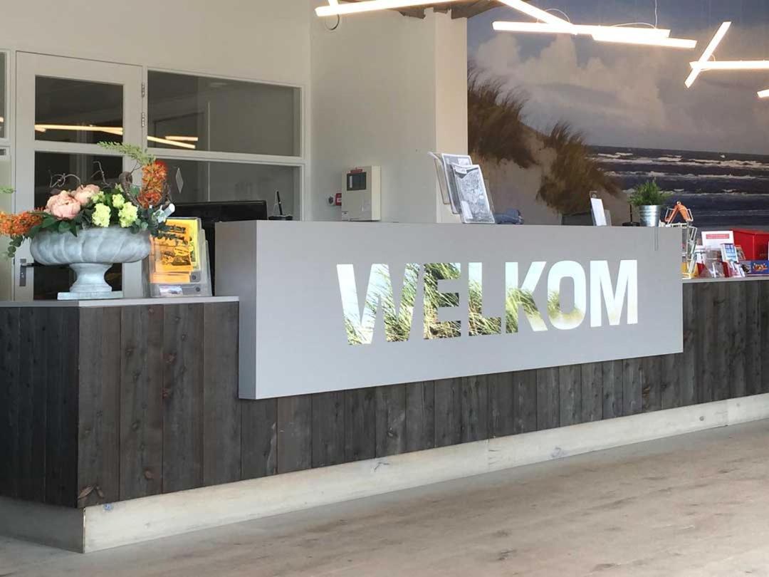 Ameland-Nes-Duinoord: Stacaravan Нес Екстер'єр фото