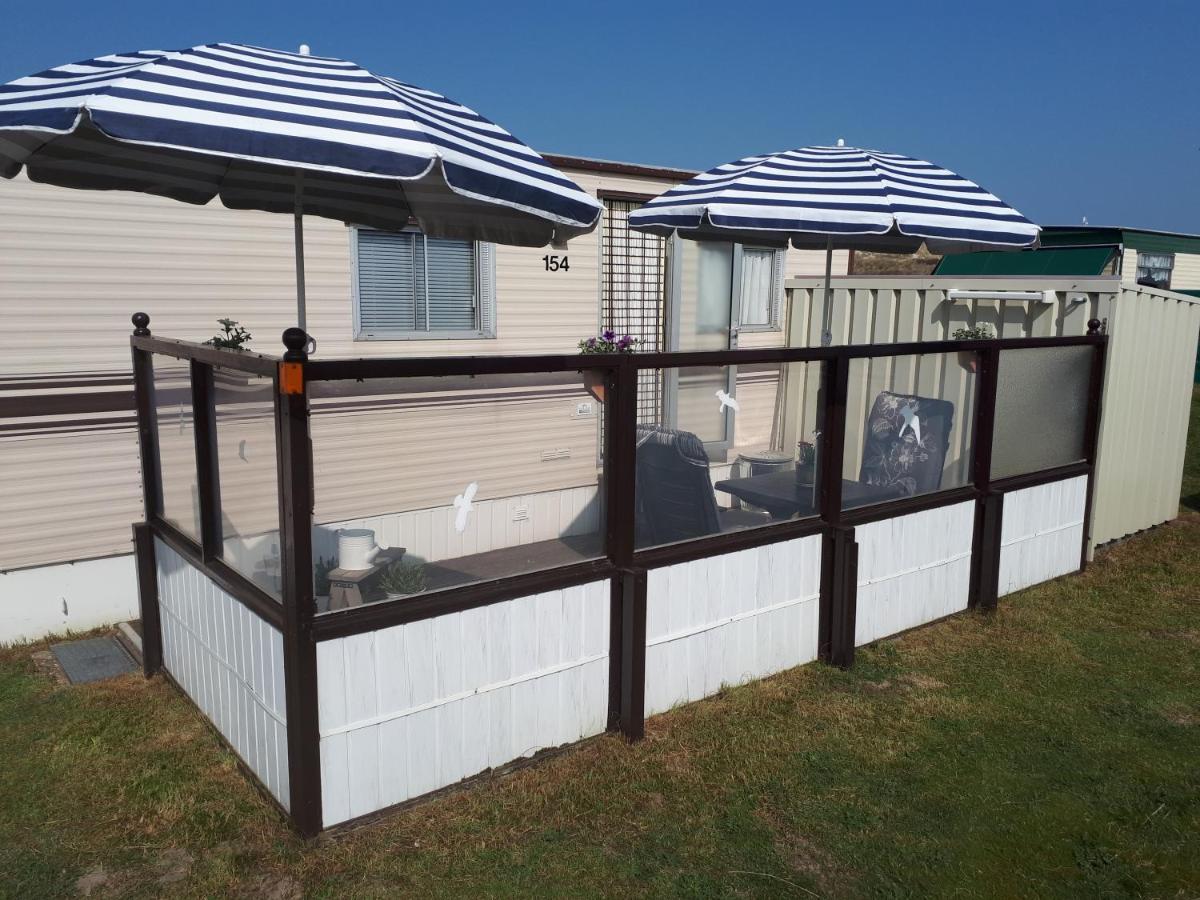 Ameland-Nes-Duinoord: Stacaravan Нес Екстер'єр фото